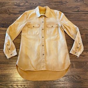 Madewell mustard cargo button down shirt size M